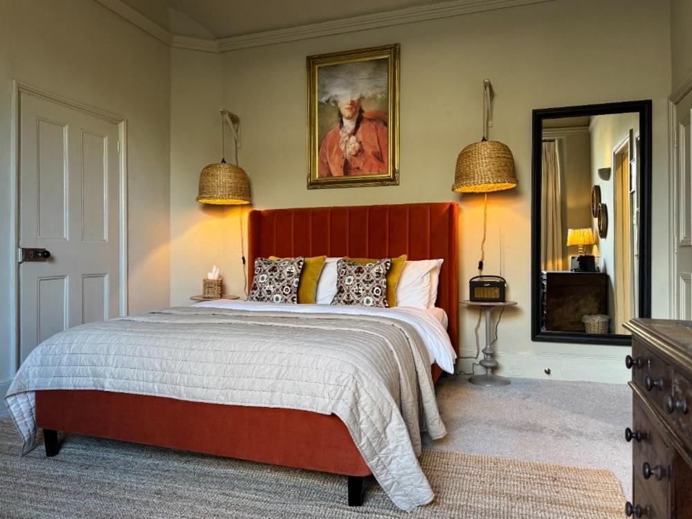 Neeld Arms Otel Grittleton Dış mekan fotoğraf